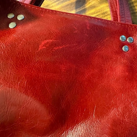 FOXY FIX Urban Chic Shiny Red Leather Tote Bag - Picture 5 of 11